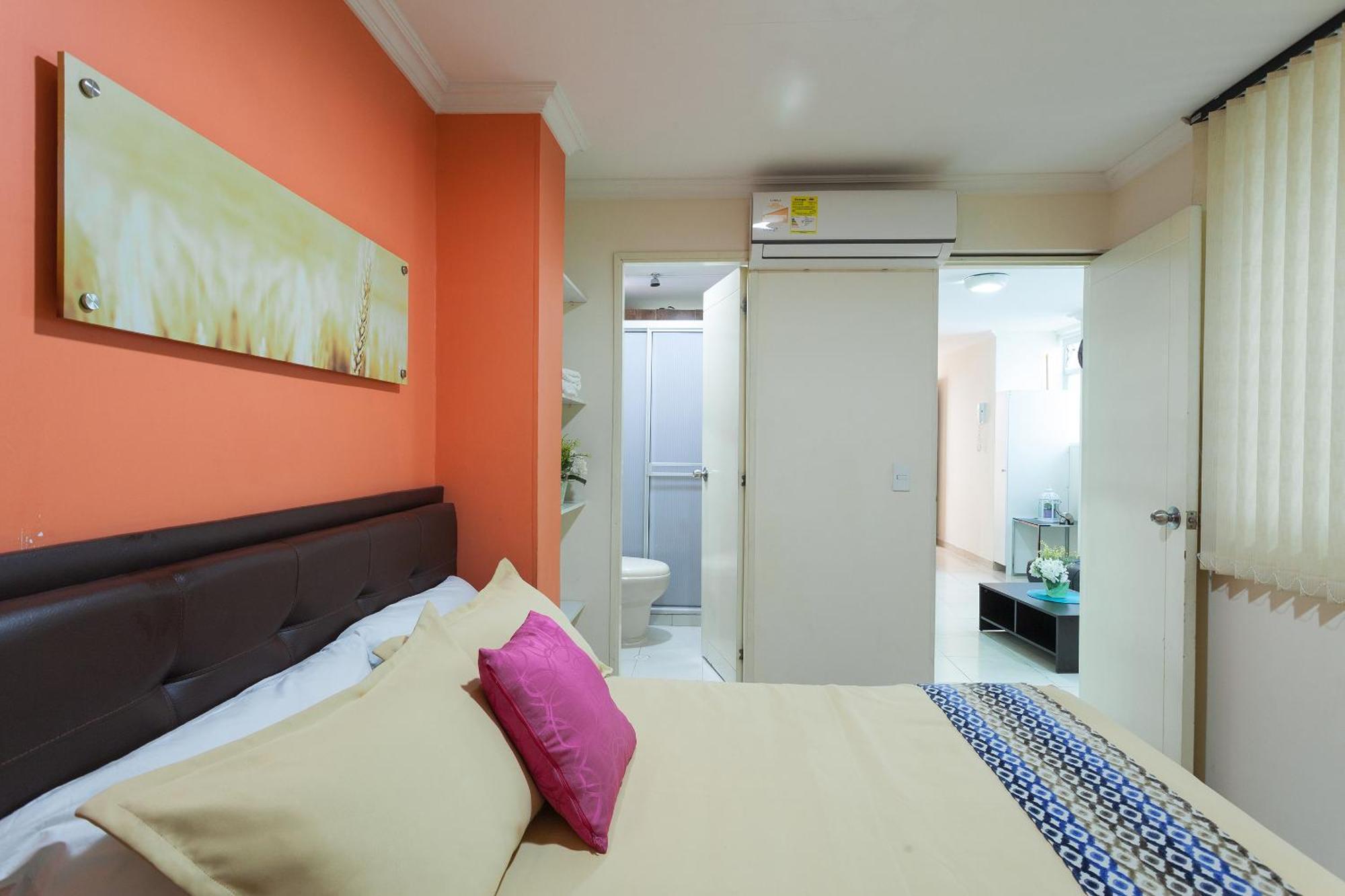 Apartamentos Laureles De La 70 Medellin Luaran gambar